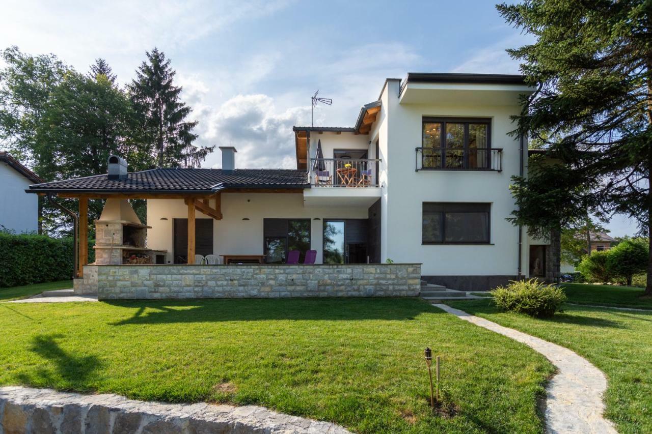 Pampas Apartments Mreznica Duga Resa Exterior photo